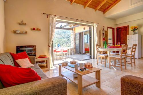  Syvota Villa Sleeps 6 Pool in Syvota