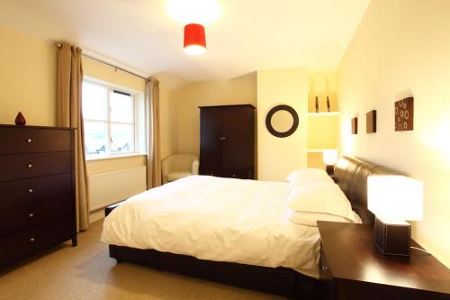 Ardmullen Walnut 3 Bed Holiday Home - image 5