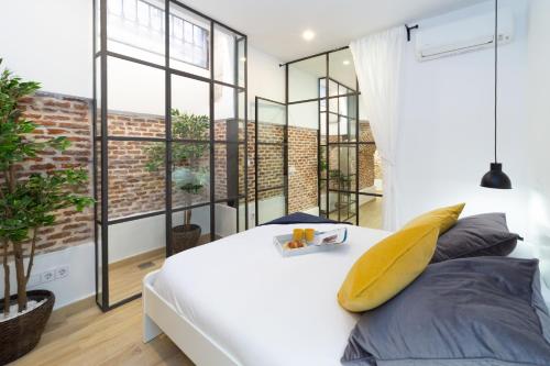 LA ALCAZABA - image 5