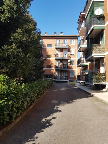  De Candia House, Pension in Rescaldina