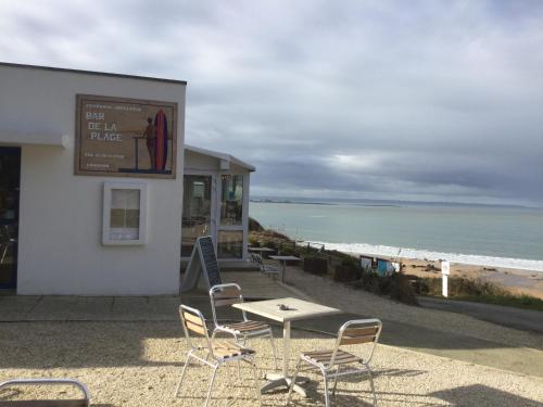 LA MAISON DE LA PLAGE BEG LEGUER