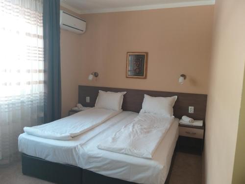 Family Hotel Relax - image 11