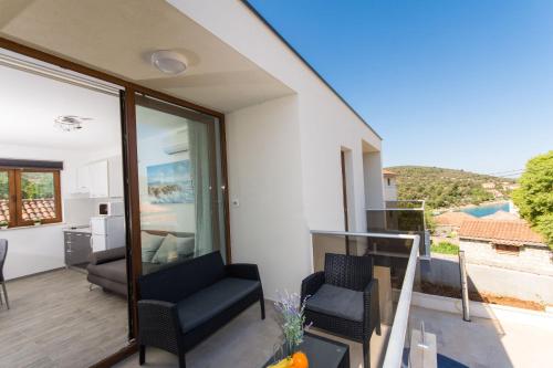 Villa LA - image 2