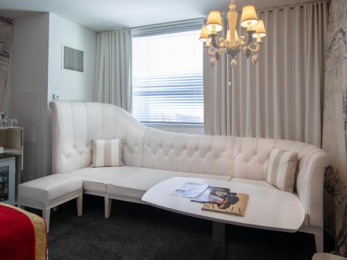 182187157 SAHARA Las Vegas