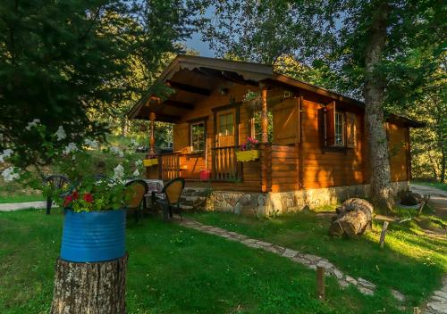 Cabañas de madera Sanabria - Accommodation - Vigo de Sanabria