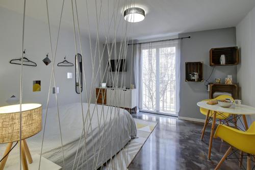 STUDIO LE MOUTARDE - image 11