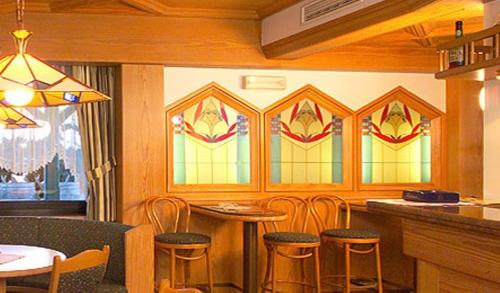 Hotel Sureghes - image 11