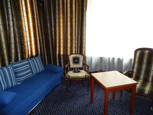 City Hotel am Kurfürstendamm - image 2