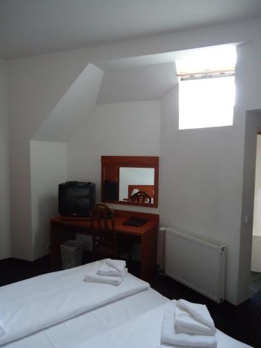 City Hotel am Kurfürstendamm - image 7