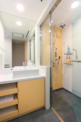 Double Room with Shower - Single Use - Non-Smoking