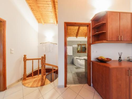 浴室, Villa Eleni - Maisonette with Ocean panorama terrace in 阿里喀納斯