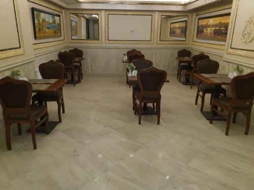 HHK Hotel Downtown - image 2