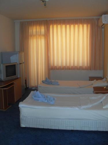 Family Hotel Amigos – Obzor, WY