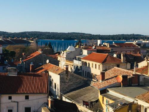  Amphitheatre and sea view apartment-Heart of Pula, Pension in Pula