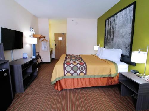 Super 8 by Wyndham Big Rapids