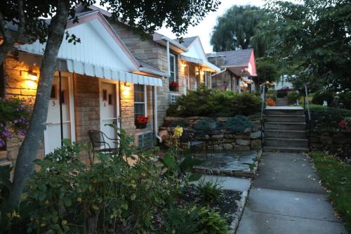 Carolina Country Inn - image 4