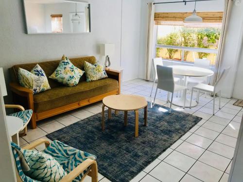 Ebb Tide Resort - image 3