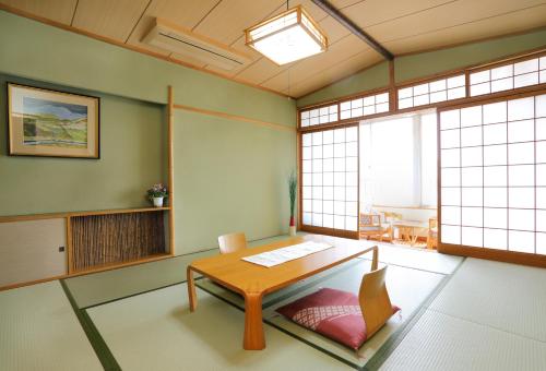 ホテルグリーンプラザ小豆島 小豆島 年 最新料金 円6905 部屋写真 口コミ