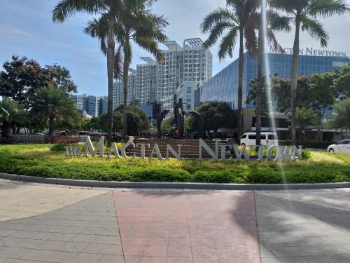 One Pacific Residence with Ocean View One Pacific Residence with Ocean View