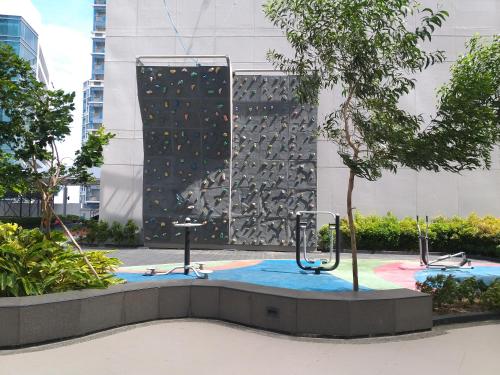 One Pacific Residence with Ocean View One Pacific Residence with Ocean View