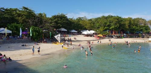 One Pacific Residence with Ocean View One Pacific Residence with Ocean View