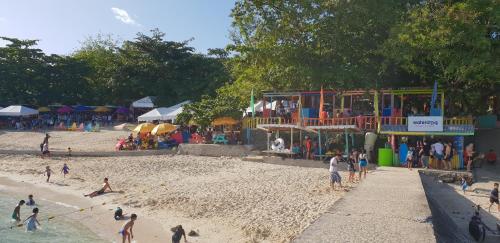 One Pacific Residence with Ocean View One Pacific Residence with Ocean View