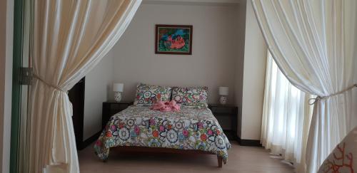 One Pacific Residence with Ocean View One Pacific Residence with Ocean View