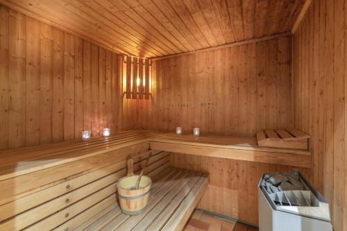 sauna, Hotel Les Arolles in Méribel