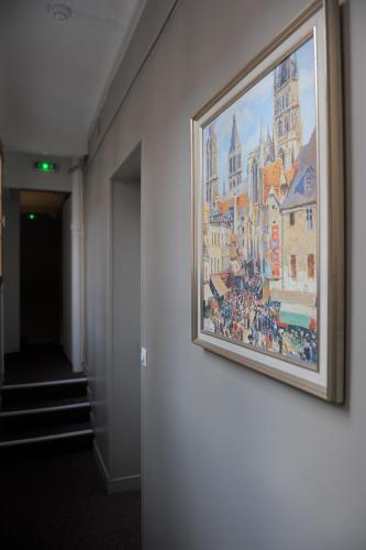 Hôtel De La Cathédrale - image 3