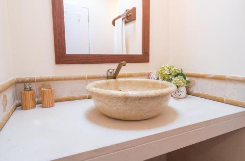  VILLA CAMELIA - GOLF NEARBY in Santo da Serra
