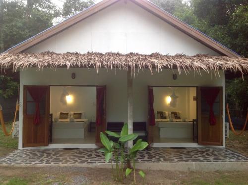 Papillon Bungalows Room Type - Family Bungalow