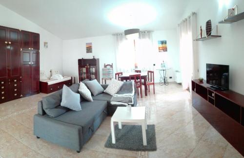 Спільний лаунж/ТБ зона, B&B Villa Enza intero appartamento a Nocera Inferiore, Salerno in Ночера-Інферіоре