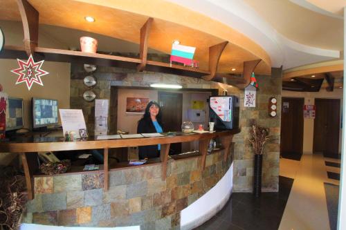 Mountview Lodge Apartments - image 14