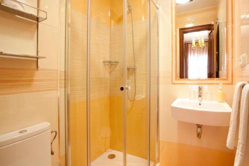 Hostal Rodri - image 10