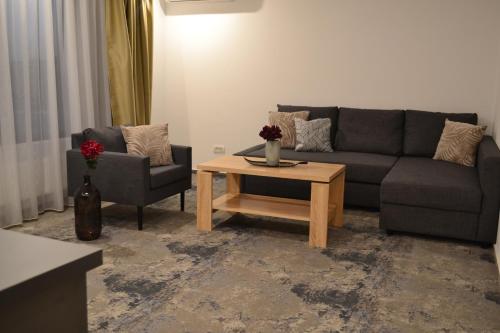 YMY Boutique Residence - image 14