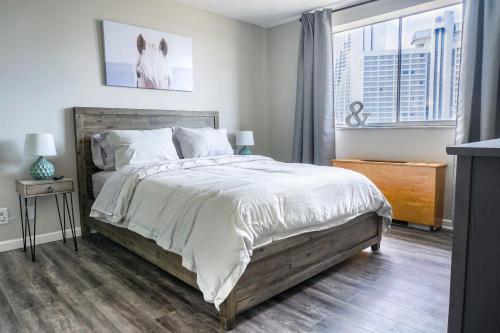 Welcoming Barn, 2 BEDROOM & 1 Bath & Parking in Atlanta, USA