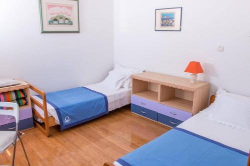Apartments with a parking space Novi Vinodolski - 16360 - main image
