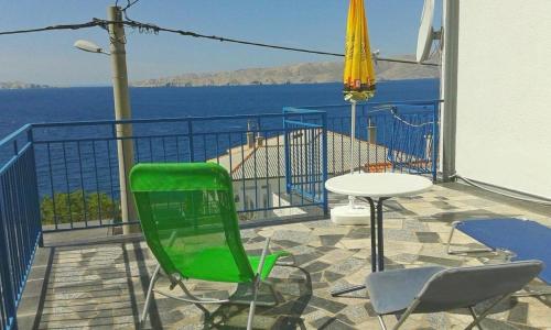 Apartments with a parking space Senj - 16365 Senj