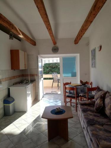 Studio Punat 15451a - image 8
