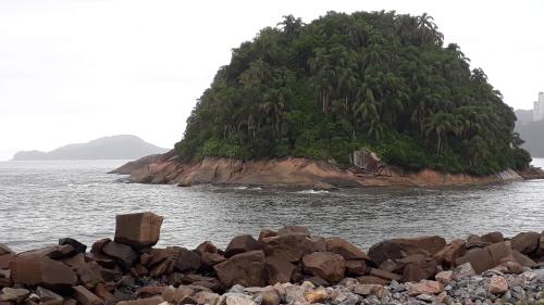 Apto Pé na Areia Santos - image 2
