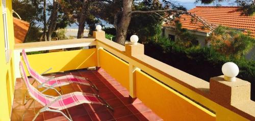 Apartments by the sea Vir - Kozjak Vir - 16386