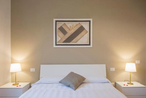 Regis Condo - image 14