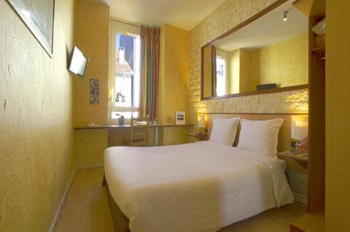 Brit Hotel Bosquet ** Pau Centre