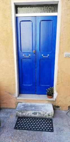 Blu Klein, Foligno (foto 3)