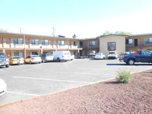 Howard Johnson by Wyndham Flagstaff University West - 출입구