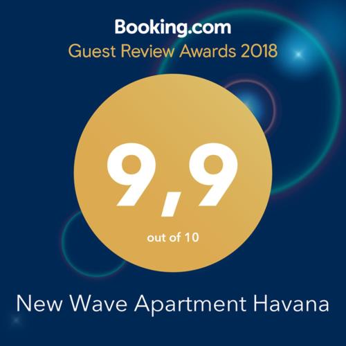 New Wave Apartment Havana - parking