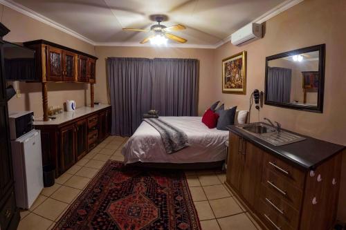1 queen bed