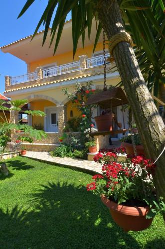  Alex Studios & Apartments, Pension in Arillas