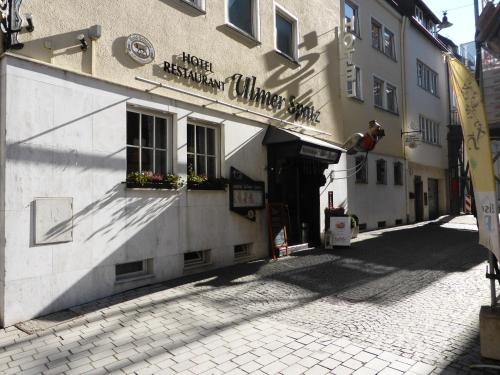 Hotel Ulmer Spatz 4
