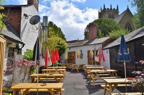 Red Lion Coaching Inn in Oswestry
